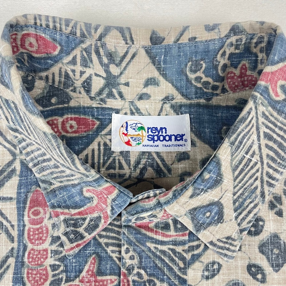 Reyn Spooner Hawaiian Shirt Mens Large Blue Red Fish Lobster Reverse Print Aloha - Picture 2 of 6